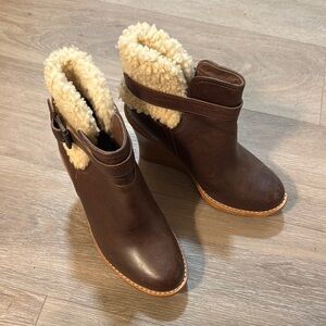 Women’s Ugg wedge boots